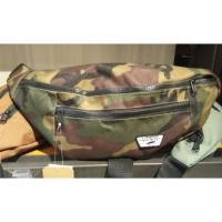 ราคา กระเป๋าคาดอก Vans (838574553)