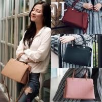 ราคา กระเป๋าแบรนด์แท้ SUSEN รุ่น 9209M ลดจากป้าย 50% (แถมฟรี!! กระเป๋าสตางค์) (2620592334)