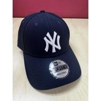 ราคา หมวก New Era 9FORTY NY Yankees แท้ | หมวกแก๊ป New York Yankees ปรับขนาดได้ | สีกรมเข้ม | Made in Laos (29143194773)