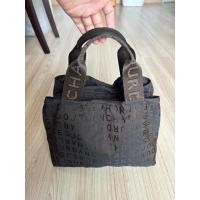 ราคา กระเป๋าถือ CHARLES JOURDAN Paris มือสอง ของแท้% สภาพดี ไม่มีตำหนิปริขาด (26535780688)