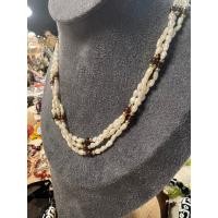 ราคา สร้อยคอมุกแท้คั่นโกเมนตะขอวินเทจชุปทอง 3 สาย (27319717001)