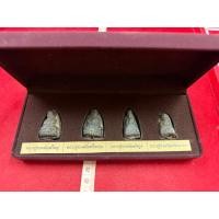 ราคา พระหลวงปู่ทวด วัดช้างให้เนื้อว่านสี่พิมพ์ สี่องค์พร้อมกล่อง (27073452576)