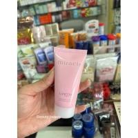 ราคา Lancome Miracle Perfumde Body Lotion 50ml. (41755025759)
