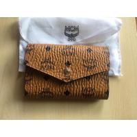 ราคา กระเป๋าสตางค์ mcm งานหนังแท้มือสอง (5896660806)