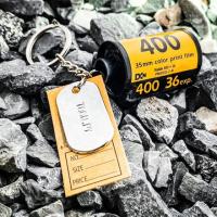 ราคา พวงกุญแจกลักฟิล์มสลักชื่อ (2649876819)