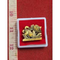 ราคา อาจารย์เฮงวัดเขาดินตัวใหญ่ เครื่องรางน่าสะสมผ่านพิธีปลุกเสกแล้วกล่าวถึงยุค (51001973575)