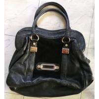 ราคา (แจกโค้ดลดทั้งร้าน) กระเป๋ามือสอง หนังแท้ ราคาถูก!!!!! แบรนด์ JIMMY CHOO กระเป๋ายกกระสอบ คัดเกรด ตำหนิตามการใช้งาน (1659658280)