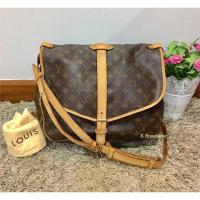 ราคา Louis Vuitton Monogram Saumur 35 แท้ % (7742300894)