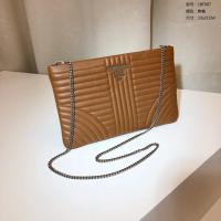 ราคา กระเป๋า PRADA ใหม่ล่าสุด หนังลูกวัว สายโซ่โลหะถอดได้ สำหรับถือและสะพาย (53553809841)