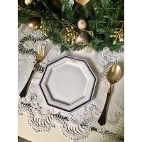 ราคา Givenchy จานเเบ่งขนาด 7.15 นิ้ว สวยหรู ใหม่ค่ะ (29816880937)