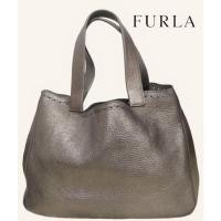 ราคา FURLA Leather Handbag กระเป๋ามือสอง ทรงถือ สีทองเมทัลลิค แบรนด์แท้ (25121831317)