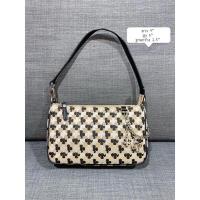 ราคา กระเป๋าคล้องไหล่ใบเล็ก marie claire มือสองของแท้ (11294044534)