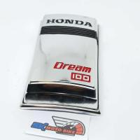 ราคา แผงปิดหน้า dream คุรุสภา ตัวนอกคุณภาพดีมาก ฝาครอบแตรตัวนอก/ ฝาปิดแตร Dream100 คุรุสภา, ดรีม100 ตูดเป็ด โลโก้ฝาครอบหน้าดร (26516147109)