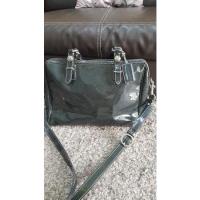 ราคา coachแท้หนังแก้วสีเขียวรับทรัพย์สภาพดี (13190229836)