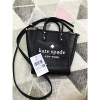 ราคา kate spade New york Ella mini Leather Top zip Tote crossbody ขนาด7 นิ้ว (22146096875)