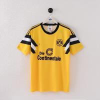 ราคา เสื้อฟุตบอลแขนสั้นทีมดอร์ทมุนด์ซีซั่น 96-97 (57754863176)