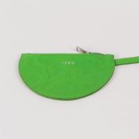 ราคา Half Moon Pouch สีเขียวอ่อน_Goat Crinkle (26781853466)