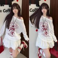 ราคา Jonahเสื้อยืดแขนยาว เปิดไหล่ ลายโบว์สีแดง ทรงหลวม ผ้าซีทรูบางๆ เสื้อยืดคอกลม สไตล์เกาหลี น่ารัก#FY2081#1 (26890081570)