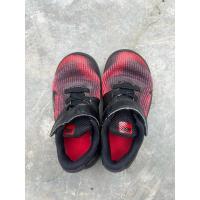 ราคา รองเท้าเด็ก Nike แท้ มือสอง ยาว 15 cm (27950599065)