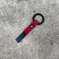 ราคา พวงกุญแจ Freitag รุ่น F230 AL ผ้าสีแดง ไส้สีดำ มือ 1 (5535022536)