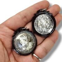 ราคา [M6]HTเหรียญสยามินทร์ช้างเอราวัณ เลี่ยมกรอบกันน้ำอย่างดี เป็นเหรียญมหามงคลขวัญถุงเรียกโชคลาภเสริมอำนาจบารมี (18289600570)