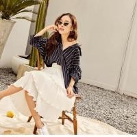 ราคา Lookbooklookbook pleat skirt Size M (2360569600)