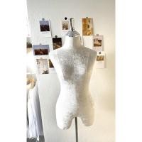 ราคา หุ่นโชว์เสื้อผ้ามือสองราคาถูก!! (3279384163)