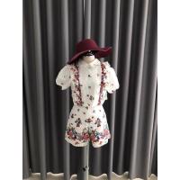 ราคา ชุดset 2 ชิ้น งานปัก มือ1 ป้ายห้อย งานป้าย Bellita size l ราคา 345฿ (13201514371)