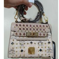 ราคา MCM Mini Heritage Swarovski สีเบจ ของแท้ พร้อมส่ง (4458828555)