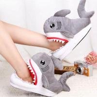 ราคา รองเท้าใส่ในบ้าน พร้องส่ง สลิปเปอร์ปลาฉลาม รองเท้าแตะใส่ในบ้าน สลิปเปอร์ใส่ในบ้านขนนุ่ม แตะฉลามSOS (8258293929)