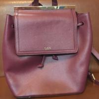 ราคา กระเป๋าสะพายหลังCPS มีตำหนิ สินค้าฝากขาย‼️ (871689541)