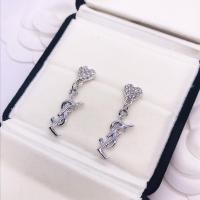 ราคา ต่างหูแบรนด์เนม ต่างหูแฟชั่น แบรนด์YSL ดีไซน์หัวใจและตัวอักษรโลโก้ สีเงินแต่งเพชร (13150542121)