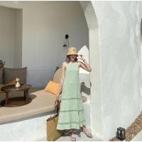 ราคา เดรสยาวสายเดี่ยวแต่งฉลุลูกไม้ แม่ค้าใส่แค่ครั้งเดียว (17234426671)