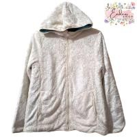 ราคา REVERSIBLE SHERPA FUR JACKET SIZE M COLOR BW MIX LIGHT BLUE (25447194428)