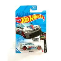ราคา Hot Wheels | BMW M3 GT2 ~ ✨สีพิเศษ Zamac |‼️แพคมีรอยยับ‼️|เป็นสินค้าขายที่อเมริกาเท่านั้น | สินค้ามีพร้อมส่ง (26225441238)