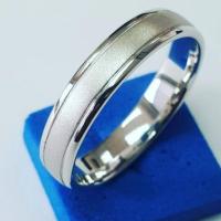 ราคา แหวนเกลี้ยงทองคำขาว18k (7116042772)