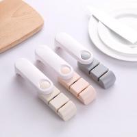 ราคา Gina.shop ที่ลับมีด ของมีคมอื่น ๆ ช่องลับมีด 2 ช่อง และมีด้ามจับสามารถกางและกดปุ่มพับเก็บได้ (17299144314)