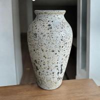 ราคา Vaseแจกันดินเผาทรงไหเรียบสูง สีวินเทจ เก่า ๆ ขนาด 13 x 33 cm. (44159194487)