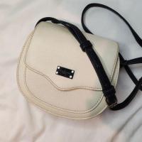 ราคา กระเป๋าครอสบอดี้ หน้าแบรนด์ Pauls Boutique London (มือสอง) (24212386380)