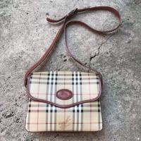 ราคา Burberry แท้มือสอง สภาพ 90++ (4013850067)