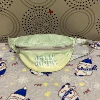 ราคา [ส่งต่อ] กระเป๋าคาดอก JELLY BUNNY ของแท้ (4455533669)