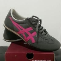 ราคา รองเท้าผ้าใบ Onitsuka Tiger แท้✔จากช็อปญี่ปุ่น..Used✌ (728726209)