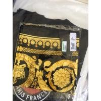 ราคา Fendi sweater Versace scarf (4058908382)