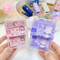 ราคา Thararut ที่หนีบกระดาษ แม็กหนีบกระดาษ พร้อมลวด400ตัว กล่อง+สติ๊กเกอร์ ลายน่ารัก (18986444976)