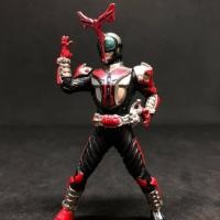 ราคา S.H.Figuarts Kamen Rider Kabuto Hyper Form (4332516159)