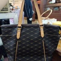 ราคา กระเป๋าhowมือสองของแท้ (6208236051)