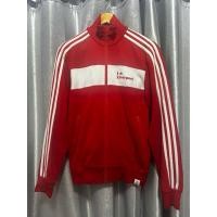 ราคา เสื้อแจ็คเก็ต Adidas Liverpool สีแดงตัดขาวแถบขาว สีสด สวยงามมาก (42402860121)