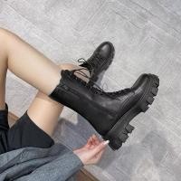 ราคา บูทหนังสีดำมือ2 ใส่1ทริป ค่ะ Size 36-37ใส่ได้ รองเท้าบูทหนังผูกเชือกส้นสูงรุ่นฮิต บูทหุ้มข้อสูง ส้นสูง 6cm (44072923686)