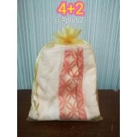 ราคา 4+2 ถุงไหมแก้ว ถุงผ้าไหม ถุงผ้าแก้ว 20*30ซม สีทอง (1286924468)