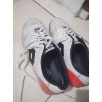 ราคา รองเท้าฟุตซอลล็อตโต้มือสอง (29220591112)